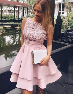 Pretty Bateau Short Blush Pink Scoop Satin Lace Appliques Homecoming Dresses WK16