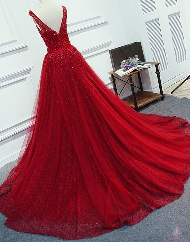 Luxurious A-Line Round Neck Red Long Prom Dress with Pearl