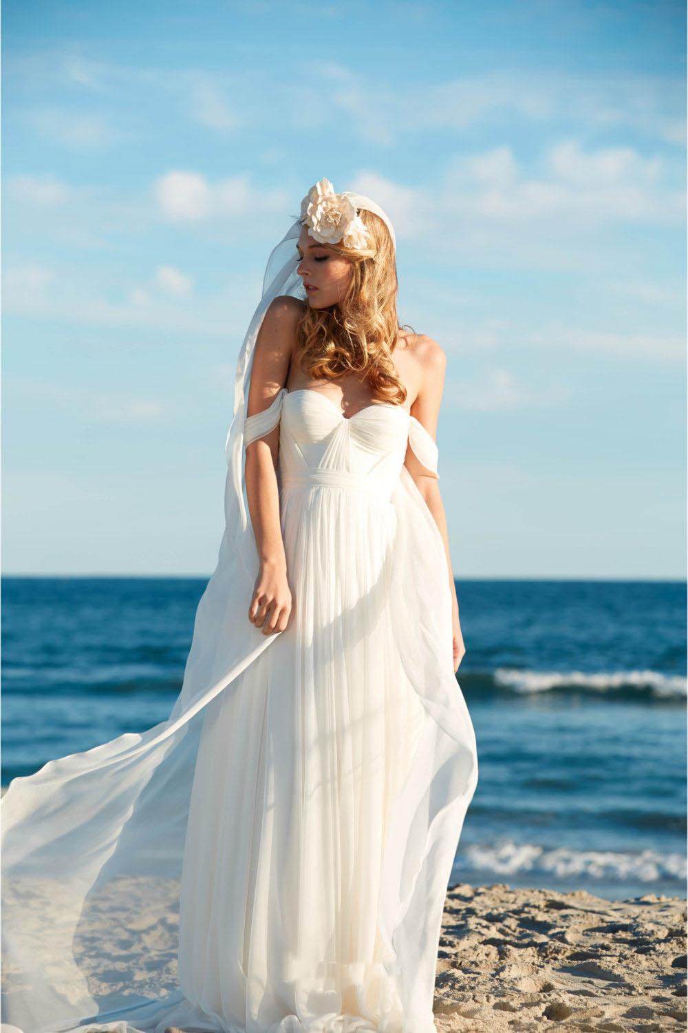 Off-the-Shoulder Empire Pleated White Sweetheart Backless Chiffon Beach Wedding Dress WK576